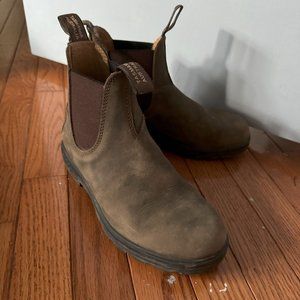 Blundstones 585 Chelsea Boots Rustic Brown US 8 AUS 5
